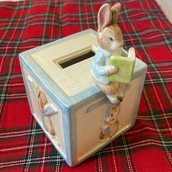 1990 Schmid porcelain Beatrix Potter Petter Rabbit figurine block Bank - Picture 9 of 9